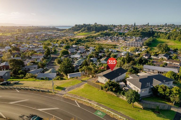 Photo of property in 315 Waihi Road, Judea, Tauranga, 3110