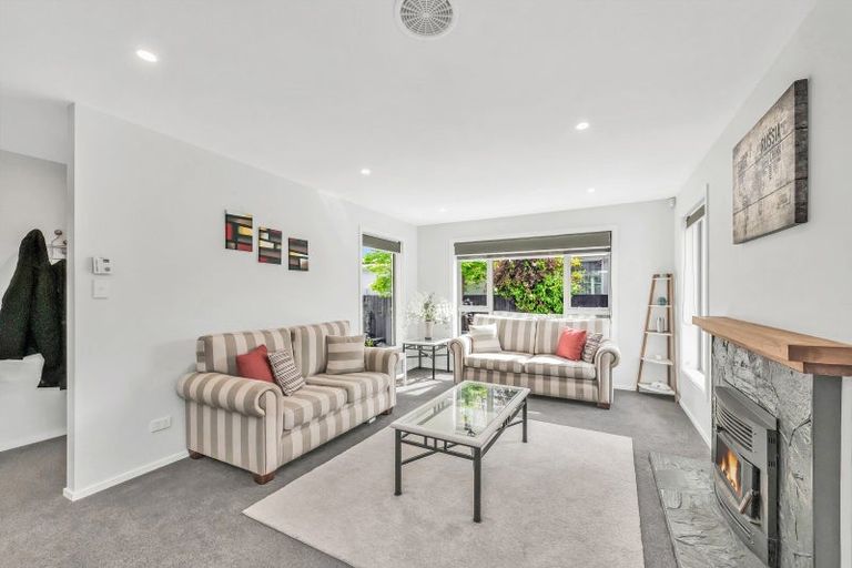 Photo of property in 17 Pahau Place, Cracroft, Christchurch, 8025