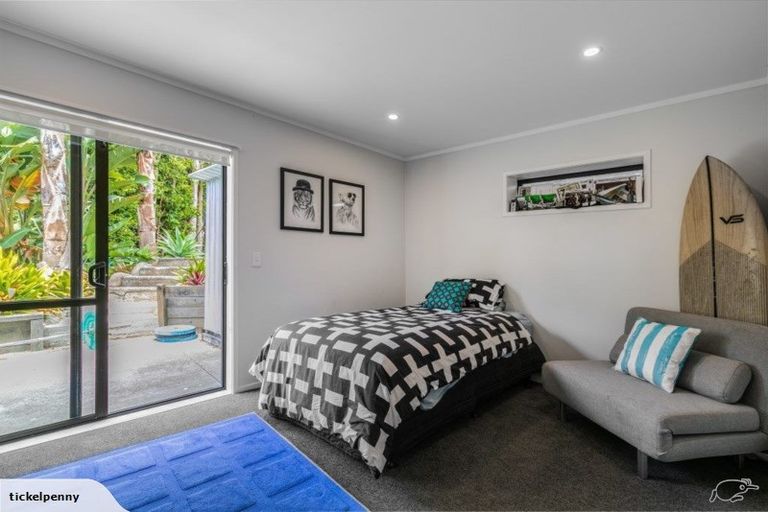 Photo of property in 20a Sunny Brae Crescent, Westmere, Auckland, 1022
