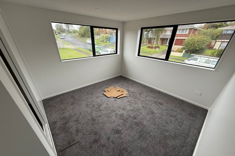 Photo of property in 16 Jade Avenue, Pakuranga Heights, Auckland, 2010
