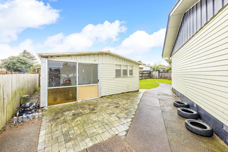Photo of property in 3 Fairlight Place, Manurewa, Auckland, 2102