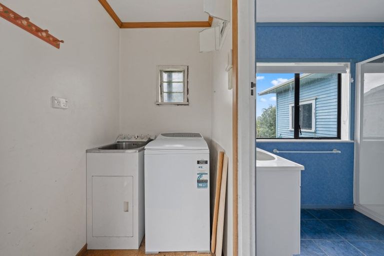 Photo of property in 8-10 Kelly Street, Baylys Beach, Dargaville, 0377