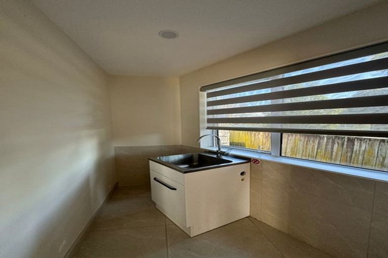 Photo of property in 4a Pauline Place, Bucklands Beach, Auckland, 2014