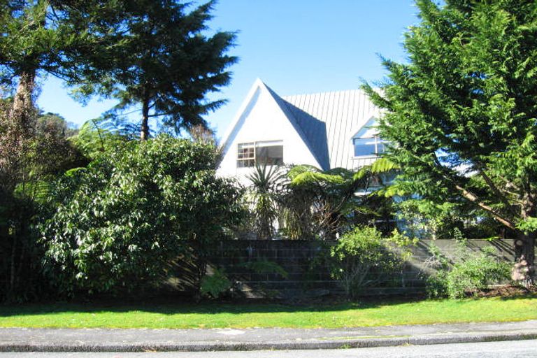 Photo of property in 123-125 Marsden Road, Greymouth, 7805