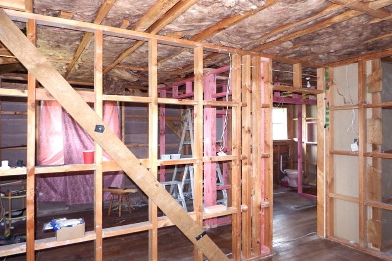 Photo of property in 15 Vera Street, Marton, 4710