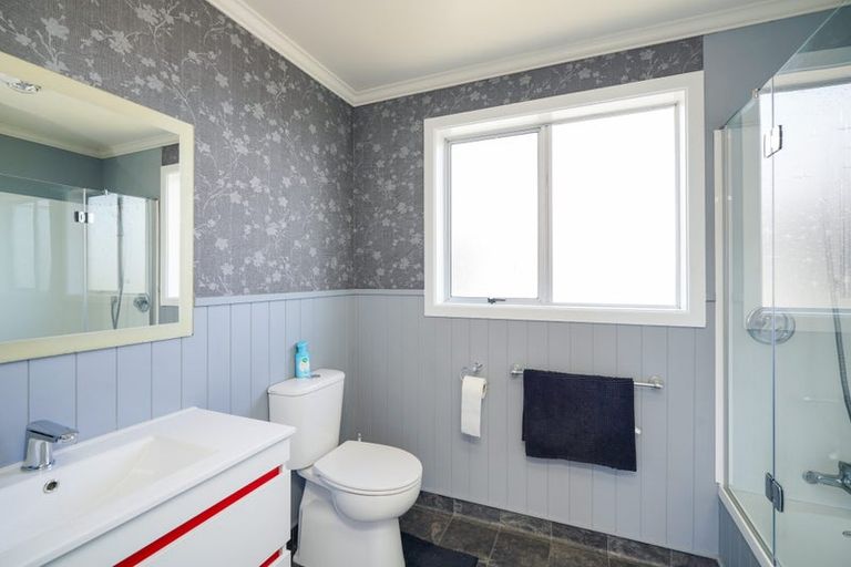 Photo of property in 130 Avon Road, Clifton, Invercargill, 9812