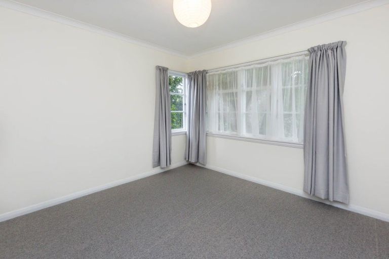 Photo of property in 40 Golders Road, Elderslea, Upper Hutt, 5018