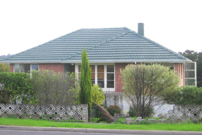 Photo of property in 263 Forest Hill Road, Waiatarua, Auckland, 0612