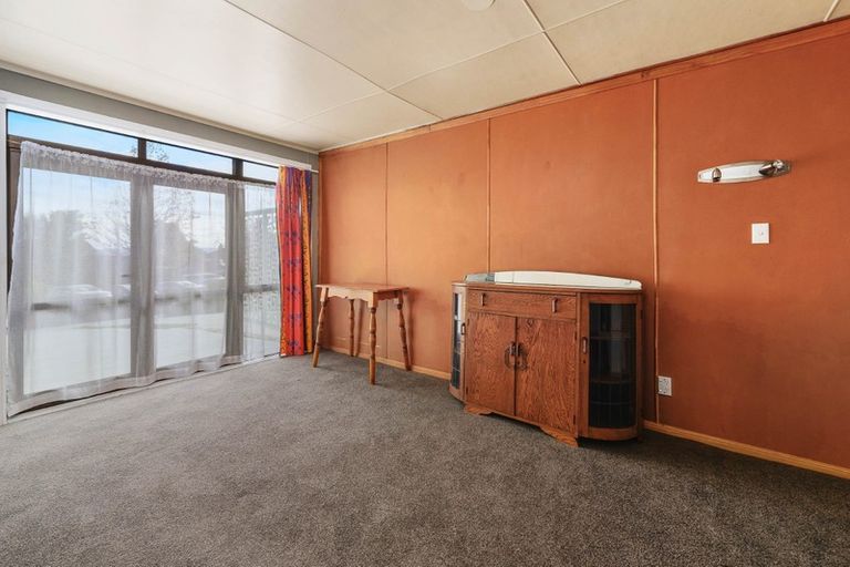 Photo of property in 1a Aries Place, Kawaha Point, Rotorua, 3010