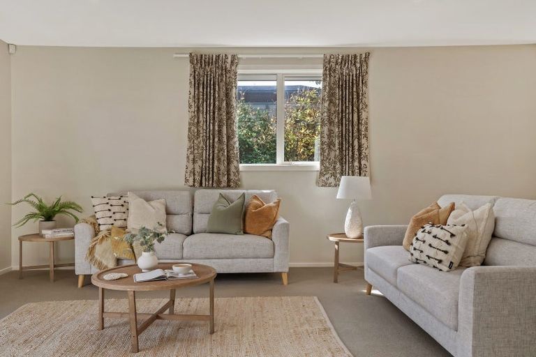 Photo of property in 385 Estuary Road, South New Brighton, Christchurch, 8062