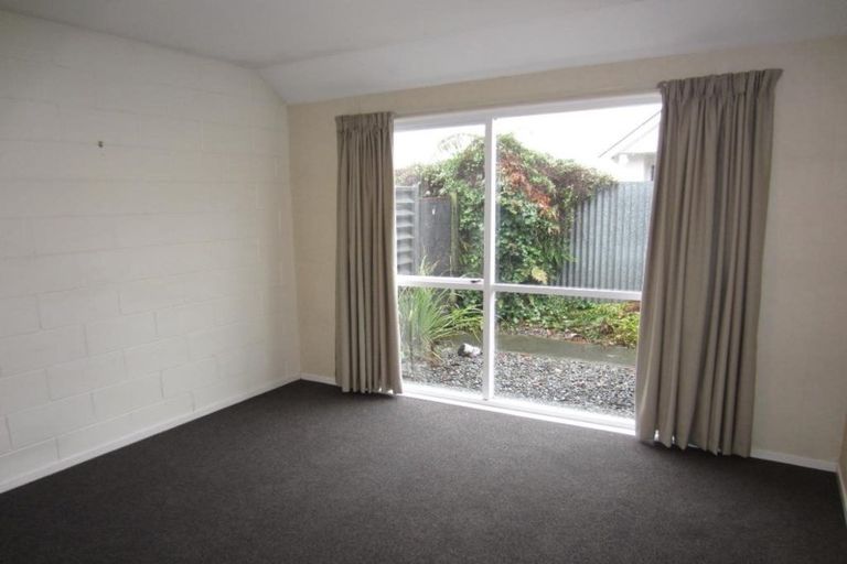 Photo of property in 4/17 Stoneyhurst Street, St Albans, Christchurch, 8014