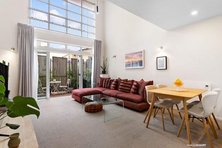 Photo of property in Marion Square Apartments, 24/26 Marion Street, Te Aro, Wellington, 6011