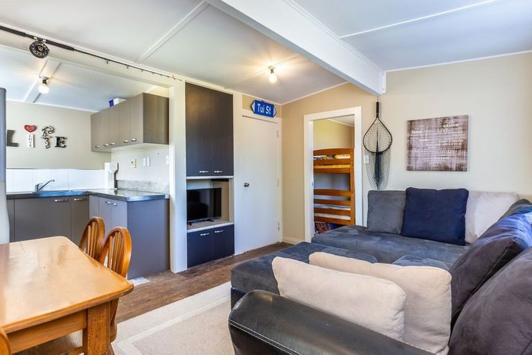 Photo of property in 104 Rangatira Drive, Mangakino, 3421