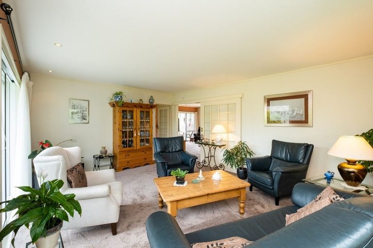 Photo of property in 42 Iona Road, Havelock North, 4130