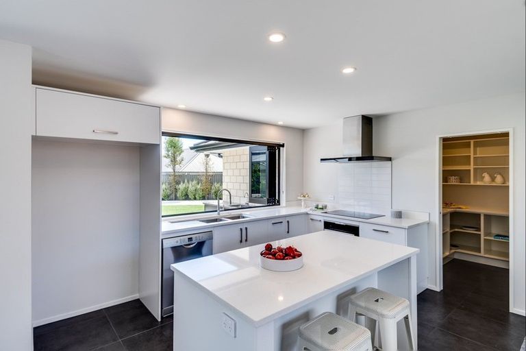 Photo of property in 9 Dwyer Close, Havelock North, 4130