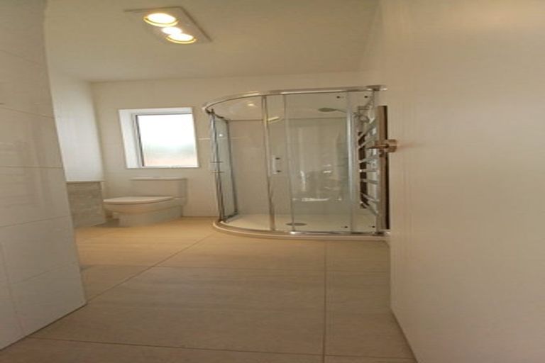 Photo of property in 128 Ormonde Drive, Silverdale, 0932