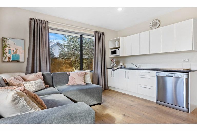 Photo of property in 4 Melville Crescent, Rolleston, 7614