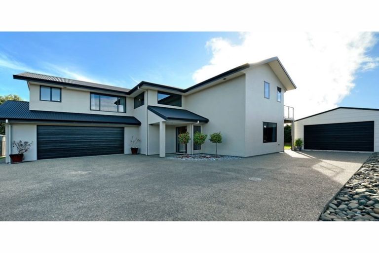 Photo of property in 31 Kendall View, Stoke, Nelson, 7011