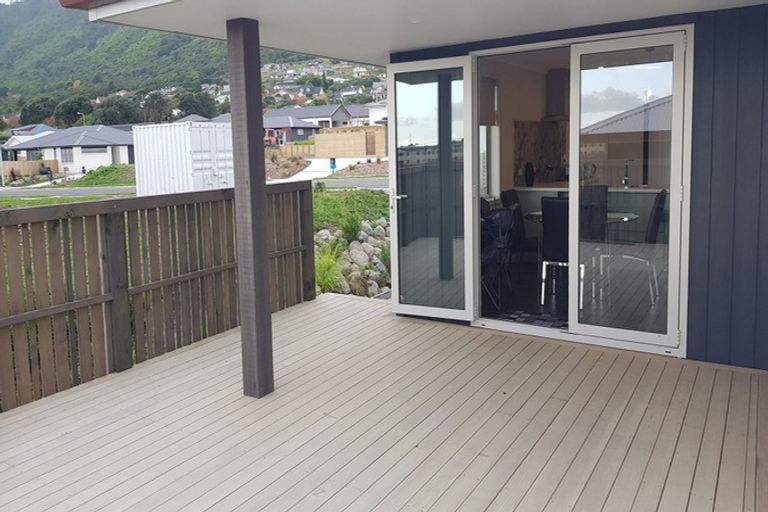 Photo of property in 30 Matenga Street, Waikanae, 5036