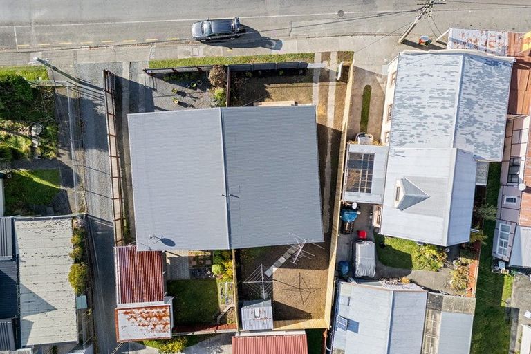 Photo of property in 2/56 Ward Street, Trentham, Upper Hutt, 5018