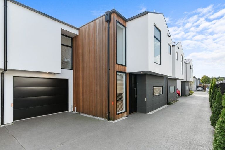 Photo of property in 3/45 Maxwell Street, Riccarton, Christchurch, 8041