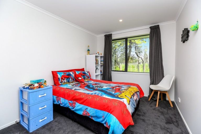 Photo of property in 68 Saxton Road, Upper Vogeltown, New Plymouth, 4371