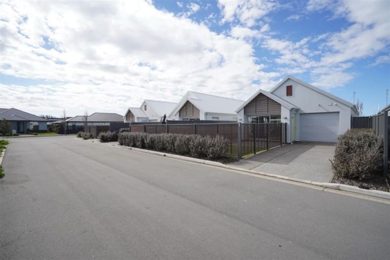 Photo of property in 79 Caulfield Avenue, Halswell, Christchurch, 8025