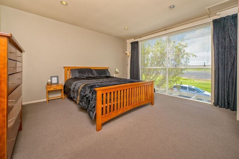 Photo of property in 24 Zabeel Crescent, Takanini, 2112