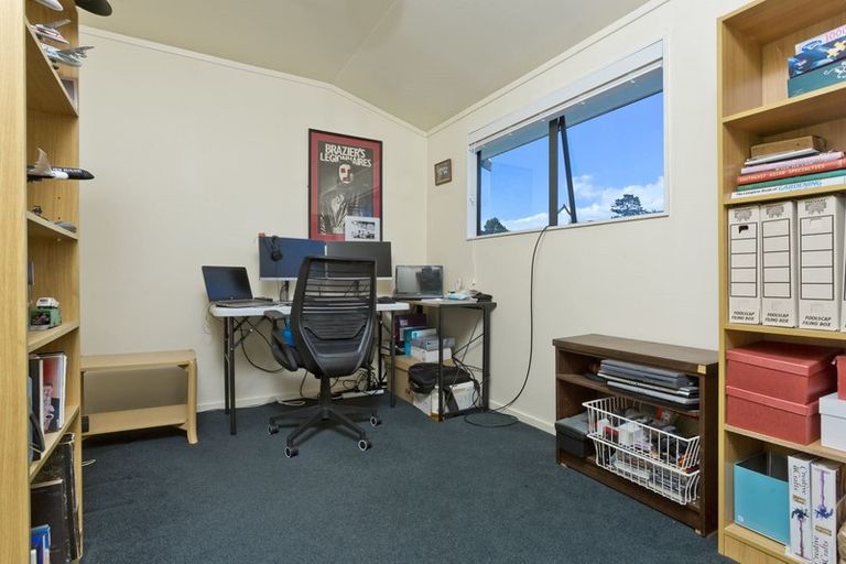 Photo of property in 2/43 Flaxdale Street, Birkdale, Auckland, 0626