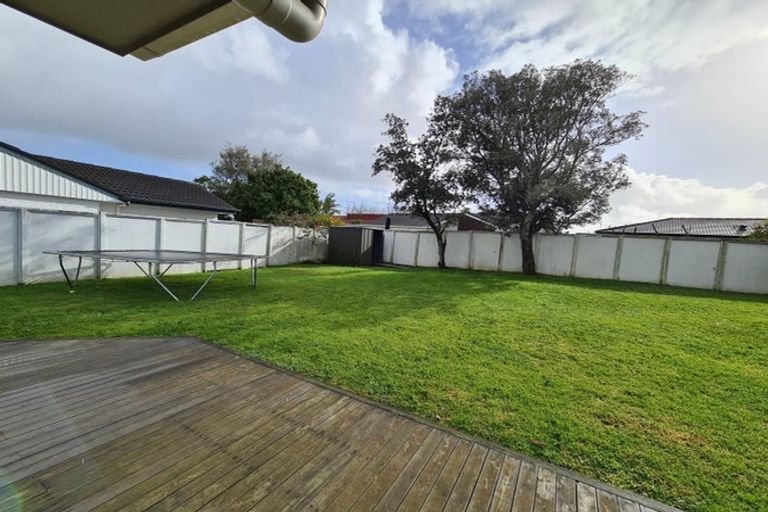 Photo of property in 26 Butley Drive, Farm Cove, Auckland, 2012