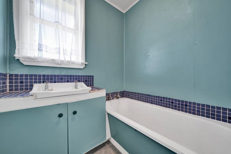 Photo of property in 253 Mawhitiwhiti Road, Normanby, Hawera, 4675