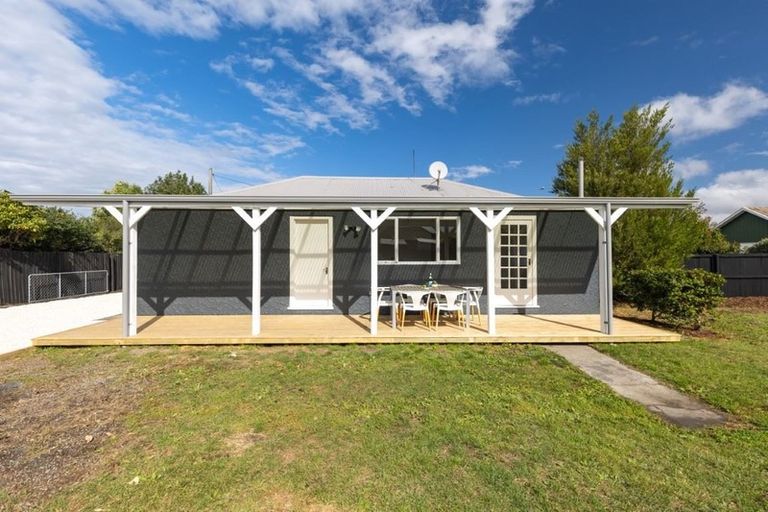 Photo of property in 2/117 Foremans Road, Islington, Christchurch, 8042