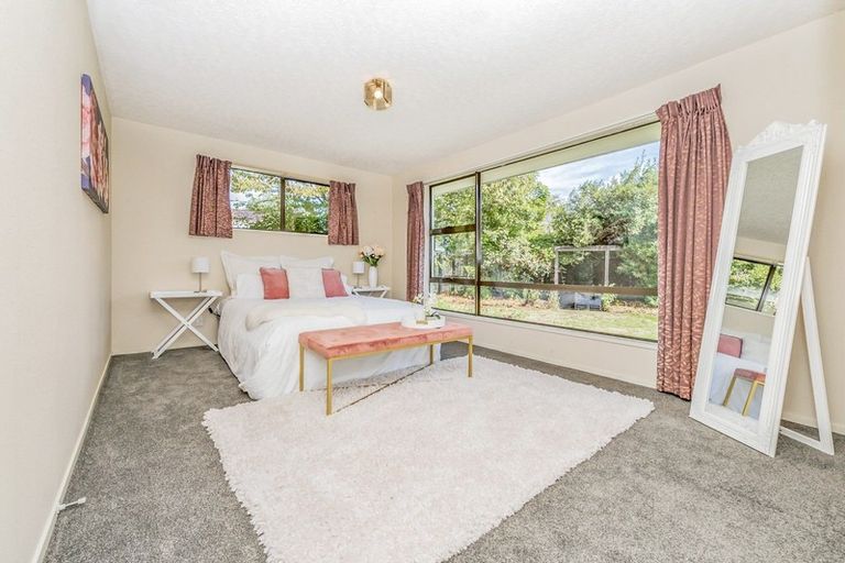 Photo of property in 14 Taiaroa Place, Southbridge, 7602