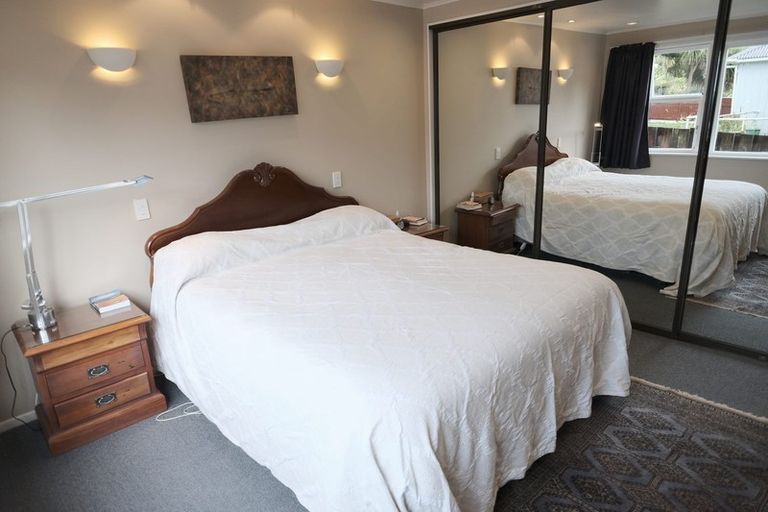 Photo of property in 139 Hine Road, Wainuiomata, Lower Hutt, 5014