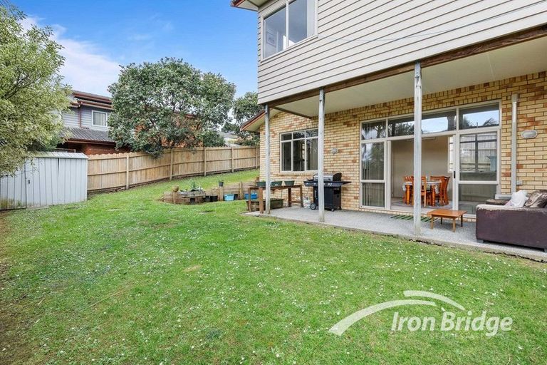 Photo of property in 18 Totara Views Drive, Red Beach, 0932