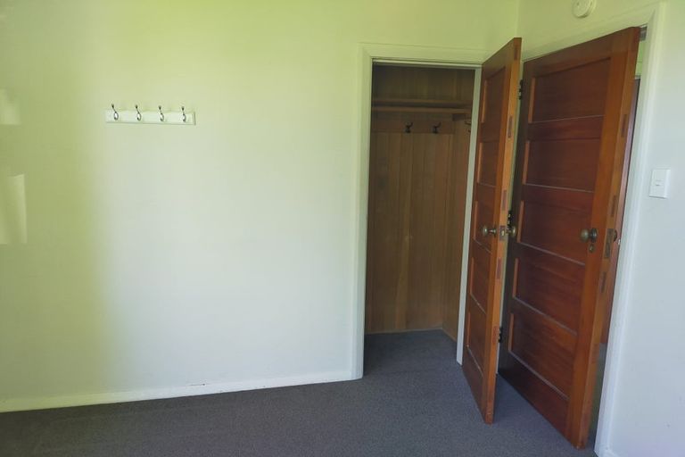 Photo of property in 1 Seton Street, Riccarton, Christchurch, 8011