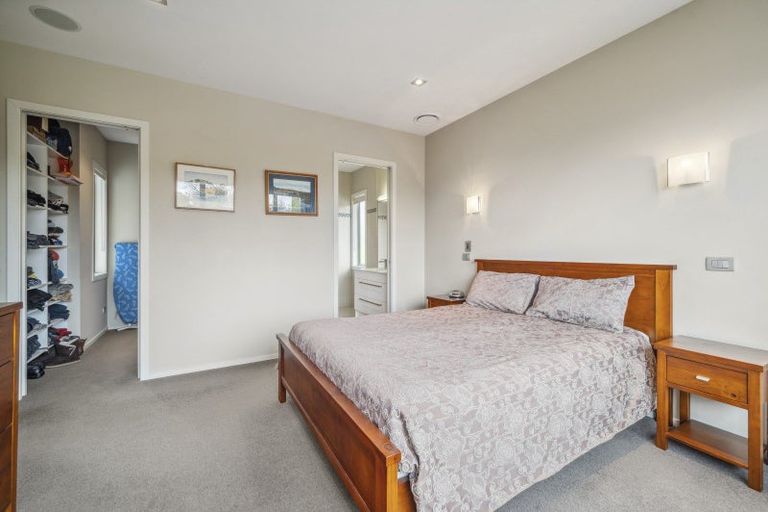 Photo of property in 1/46 Shepherd Road, Waipahihi, Taupo, 3330