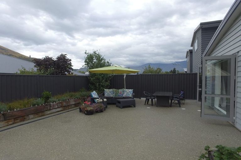 Photo of property in 9 Suffolk Street, Arrowtown, 9302
