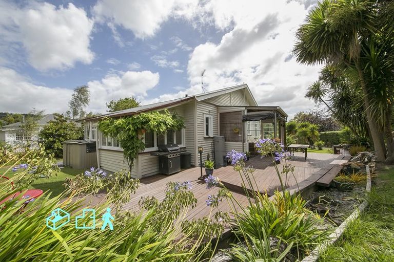 Photo of property in 12 Elliot Street, Riverhead, 0820