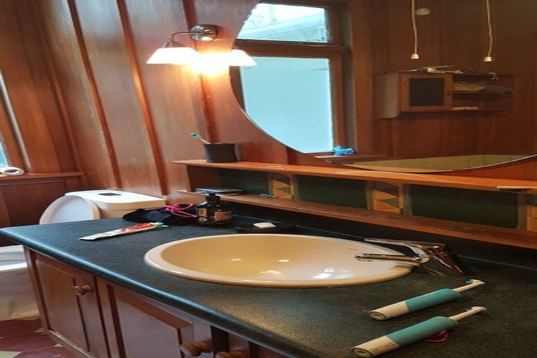 Photo of property in 31 Boundary Road, Kelburn, Wellington, 6012