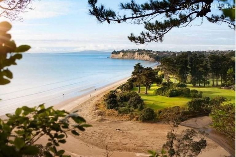 Photo of property in 3 Taku Close, Long Bay, Auckland, 0630