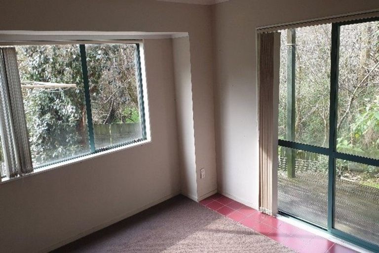 Photo of property in 21 Phoenix Place, Papatoetoe, Auckland, 2025