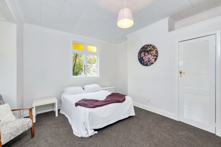 Photo of property in 21 Glendale Road, Glen Eden, Auckland, 0602