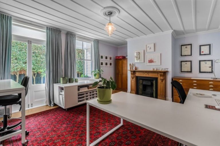 Photo of property in 19 Buchanan Street, Devonport, Auckland, 0624