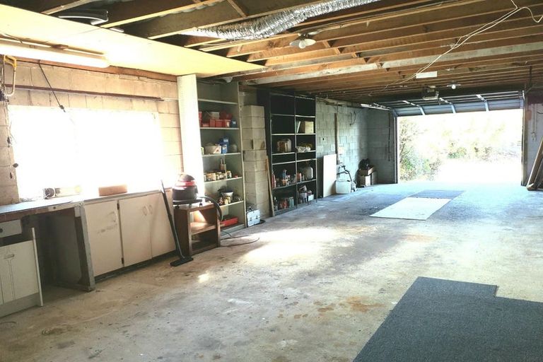 Photo of property in 1 Seaview Road, Brighton, Dunedin, 9035