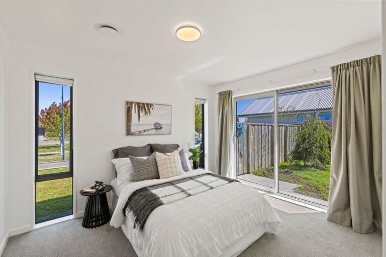 Photo of property in 48 Tutaipatu Avenue, Pegasus, 7612