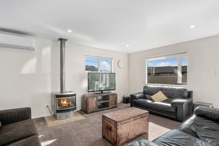 Photo of property in 17a Mataraki Place, Wanaka, 9305
