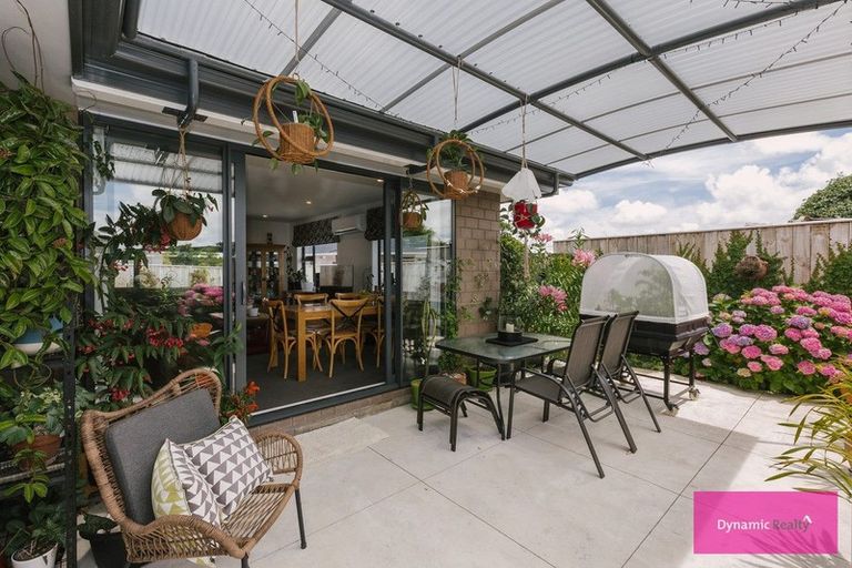 Photo of property in 43a Abraham Crescent, Milson, Palmerston North, 4414