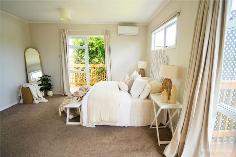 Photo of property in 37 Shoemaker Road, Waipu, 0510