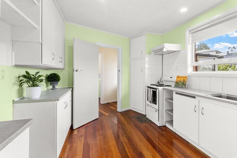 Photo of property in 14c Cowling Road, Hurdon, New Plymouth, 4310